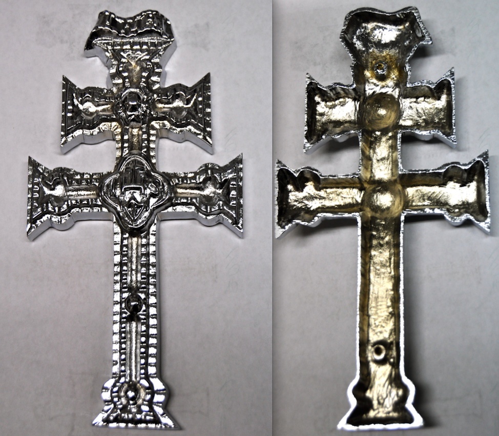 CARAVACA CROSS IN BRONZE CAST IN SILVER-CHROME BATH 