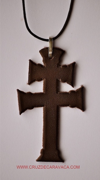 CROSS DE CARAVACA LEATHER LARGE TO HANG 