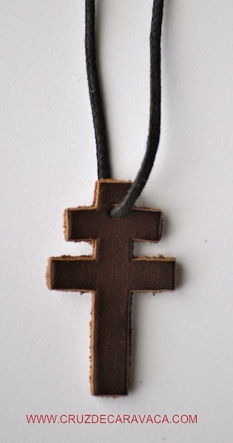 CROSS DE CARAVACA LEATHER TO HANG 