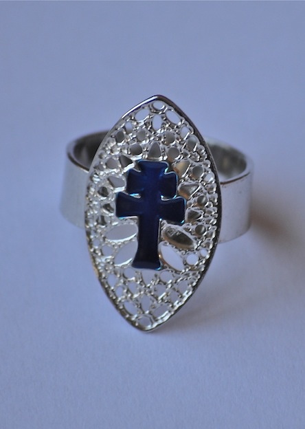 CROSS RING ENAMEL ON SILVER CARAVACA, IS ADJUSTABLE 