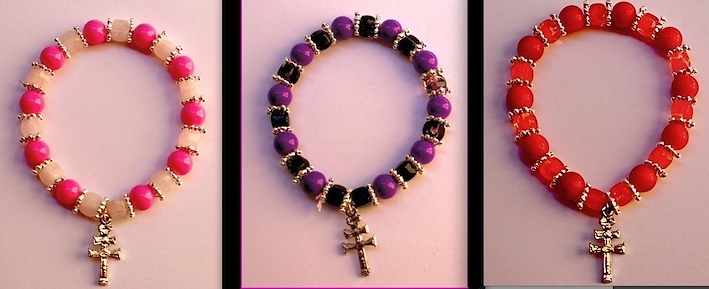 ELASTIC BRACELET WITH CROSS Corona GOLDEN CARAVACA 