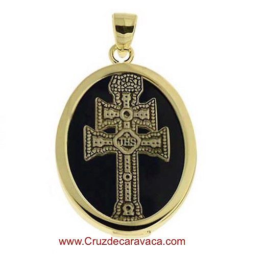 MEDAL CARAVACA CROSS MADE IN ONIX AND SILVER GOLD PLATED 