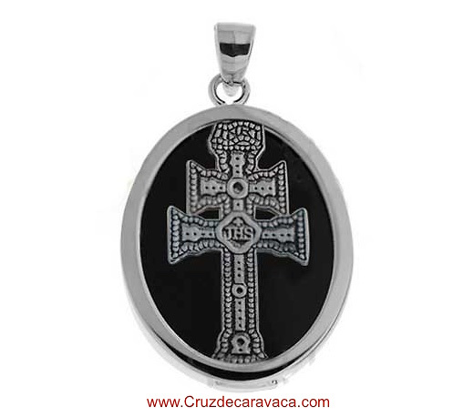 MEDAL CARAVACA CROSS MADE IN ONIX AND SILVER 