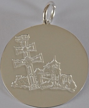 MEDAL MEDAL CROSS OF CARAVACA AND ITS BASILICA CASTLE RECORDED TO RELIEF 