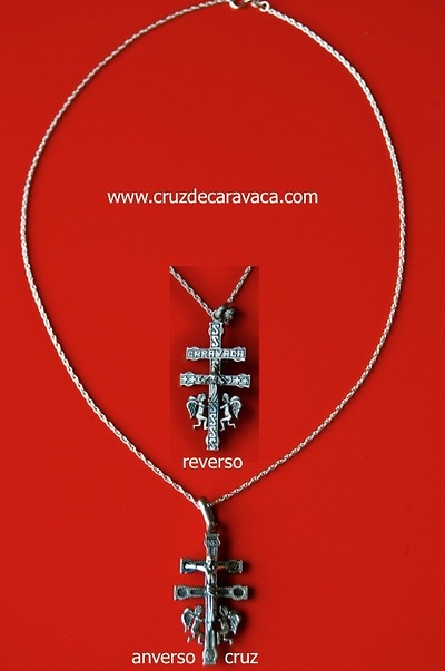 SET IN SILVER LACE AND CROSS CARAVACA 