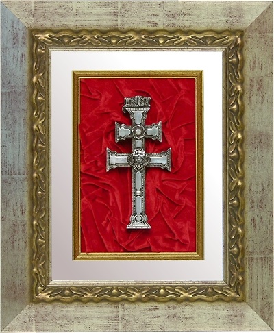 TABLE SILVER CROSS CARAVACA SKATING GOLD SILVER FRAME 