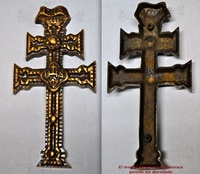 CARAVACA CROSS IN BRONZE CAST POLISHED BRASS BATH