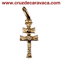 CROSS OF CARAVACA PENDANT MADE IN GOLD 3396