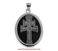 MEDAL CARAVACA CROSS MADE IN ONIX AND SILVER