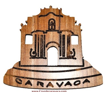 BASILICA DE LA CRUZ DE CARAVACA CON IMAN AL REVERSO 