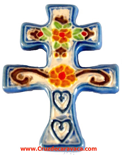 CRUZ DE CARAVACA DE CERAMICA CON IMAN PEQUEÑA 