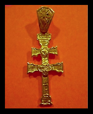 CRUZ DE CARAVACA DE ORO SOBRE PLATA OP-3 