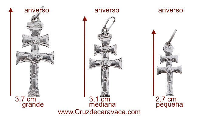 CRUZ DE CARAVACA DE PLATA CON DISTINTO DISEÑO EN CADA LADO 