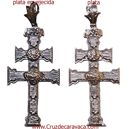 CRUZ DE CARAVACA DE PLATA DE LEY PARA COLGAR A RELIEVE A DOS CARAS 