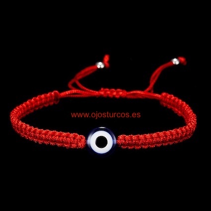 PULSERA DE CORDÓN ROJO TRENZADO EN CADENETA CON OJO TURCO PROTECTOR 