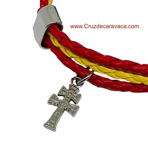 PULSERA TRENZADA CON-CRUZ-DE-CARAVACA Y BANDERA ESPAÑOLA 