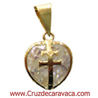 COLGANTE CRUZ DE CARAVACA EN ORO SOBRE CORAZON DE CRISTAL TALLADO BLANCO GRANDE