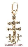 CRUZ DE CARAVACA CON ANGELES  REALIZADA EN ORO 