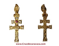 CRUZ DE CARAVACA DE ORO A RELIEVE  