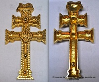 CRUZ DE CARAVACA EN BRONCE FUNDIDO CON BAÑO DORADO