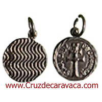 MEDALLA CRUZ DE CARAVACA METAL NIQUELADO