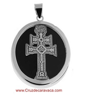 MEDAL CARAVACA CROSS MADE IN ONIX AND SILVER